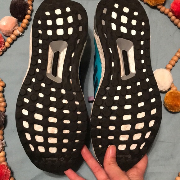 Adidas Ultraboost - Picture 5 of 8